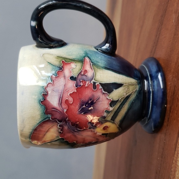 WILLIAM MOORCROFT SMALL JUG POTTERY, 1930'S ENGLAND - Picture 4 of 10